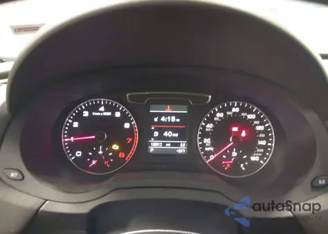 2016 Audi Q3 2.0T Premium Plus z USA, uszkodzony, nr VIN WA1EFCFS7GR010457